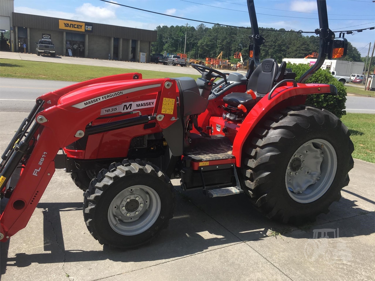 Massey Ferguson 1835M