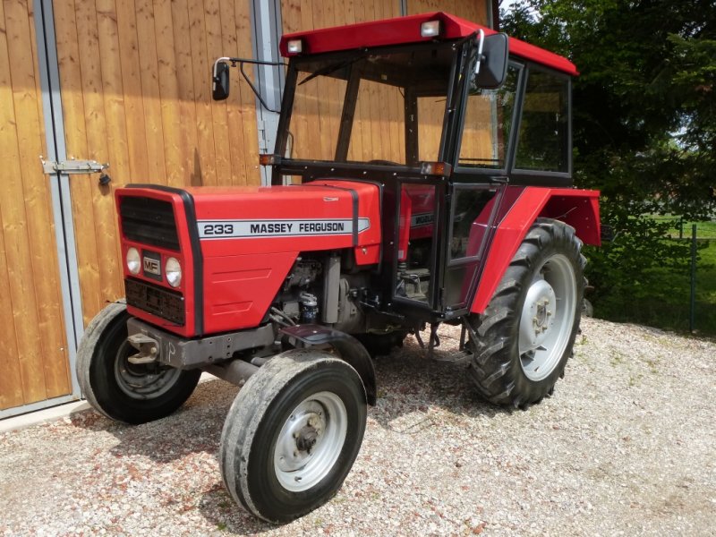 Massey Ferguson 233