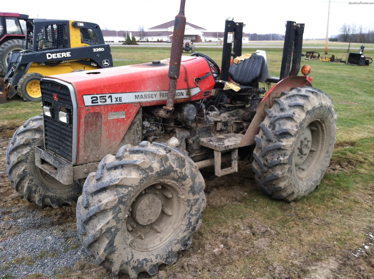 Massey Ferguson 251XE