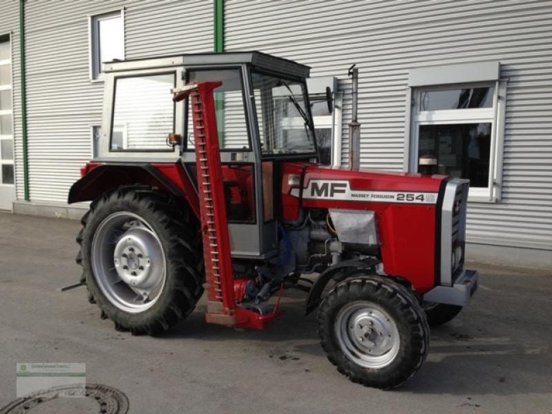Massey Ferguson 254S