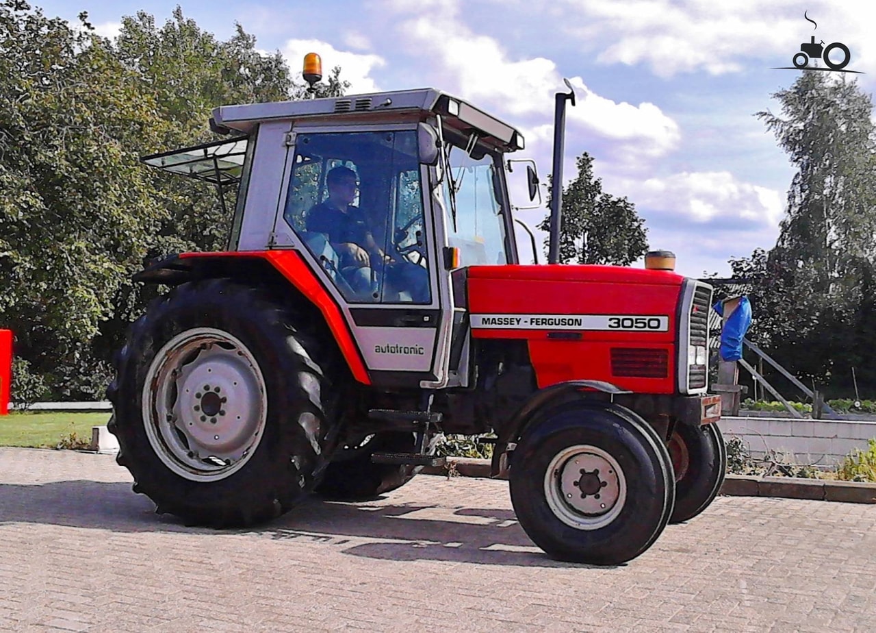 Massey Ferguson 3050