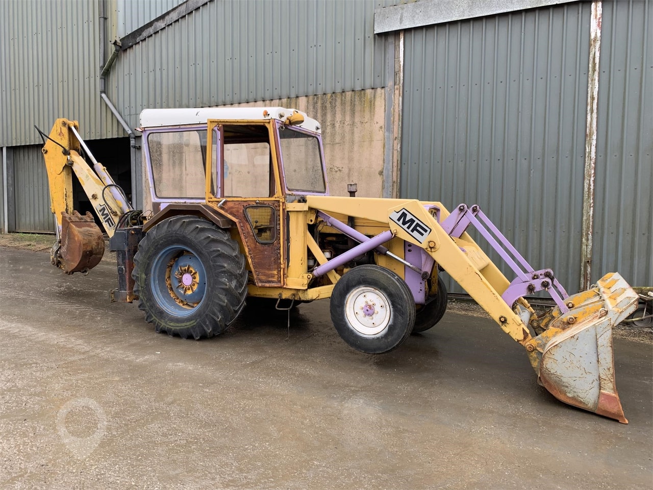 Massey Ferguson 3306