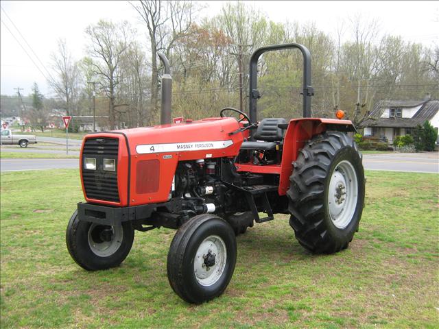 Massey Ferguson 471