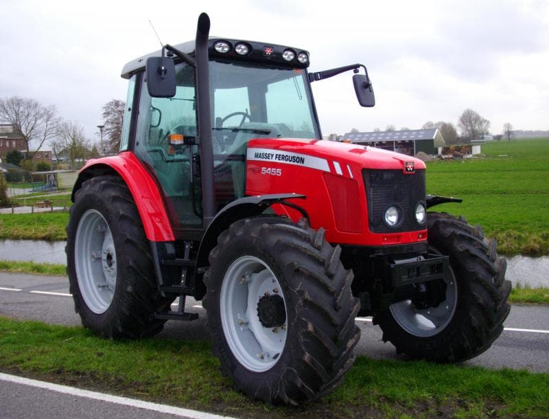 Massey Ferguson 5455