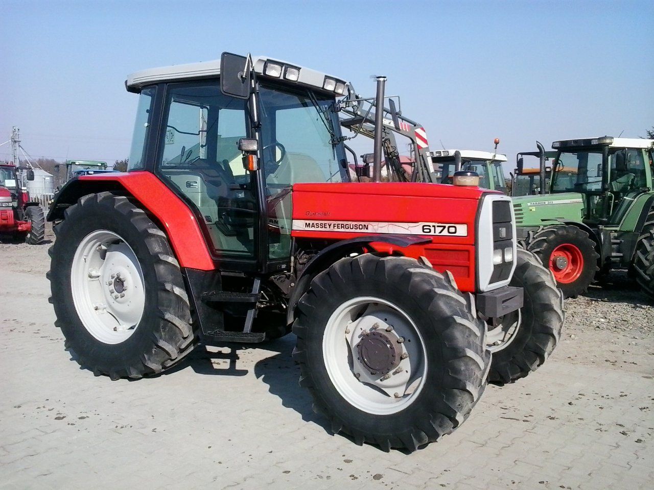 Massey Ferguson 6170