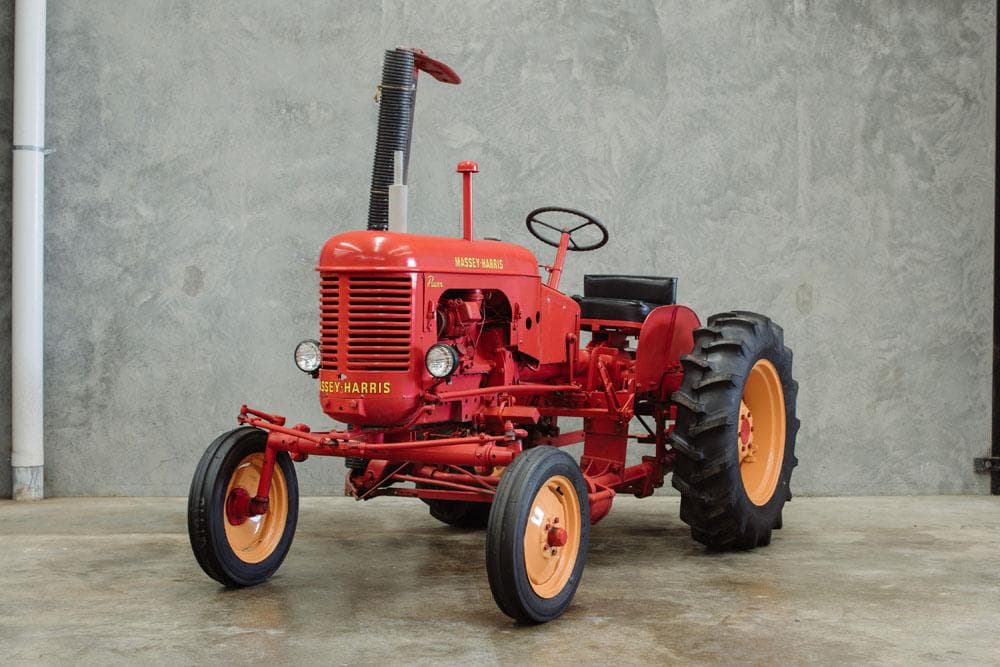 Massey-Harris 16 Pacer