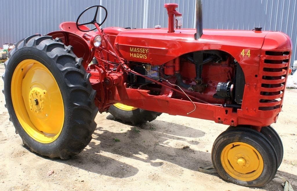Massey-Harris 44 Row-Crop