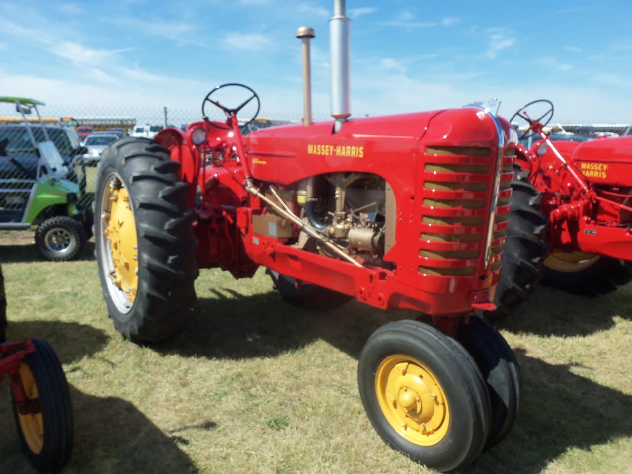 Massey-Harris 444