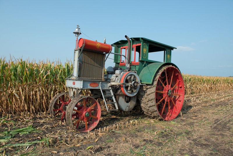Minneapolis Threshing Machine Company 15-30