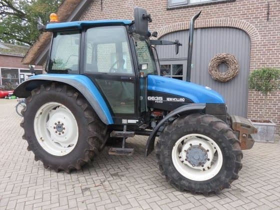 New Holland 6635