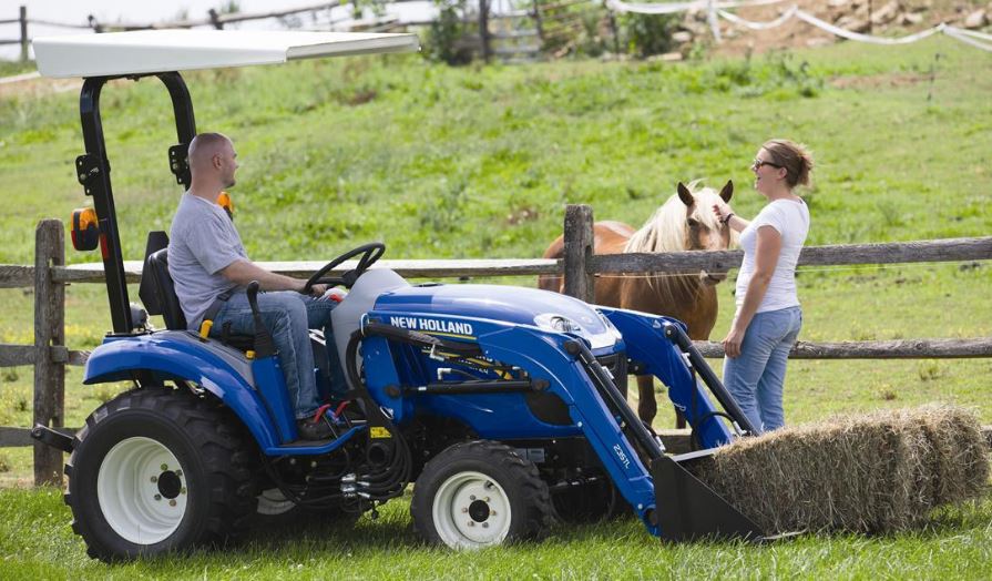 New Holland Boomer 24