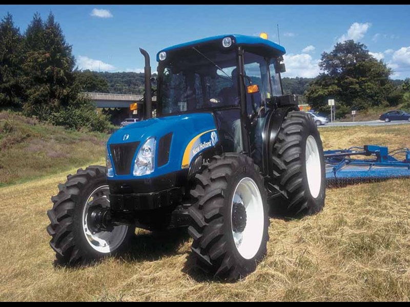 New Holland T4050V