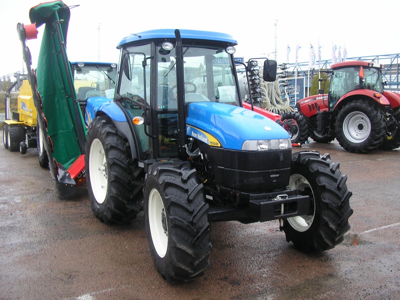 New Holland TD5040