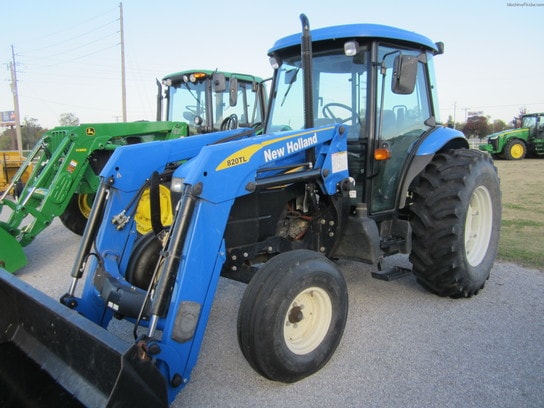 New Holland TD95D