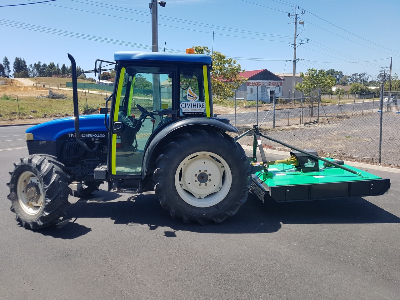 New Holland TN75VA
