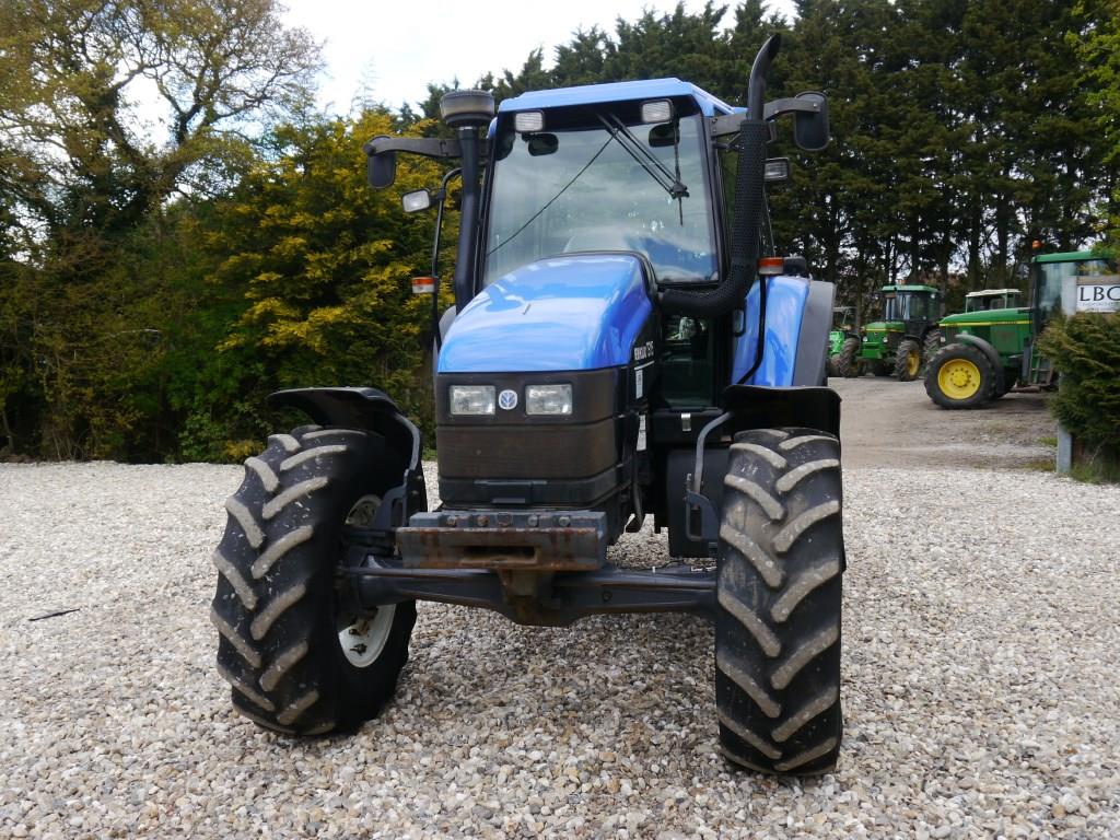 New Holland TS115