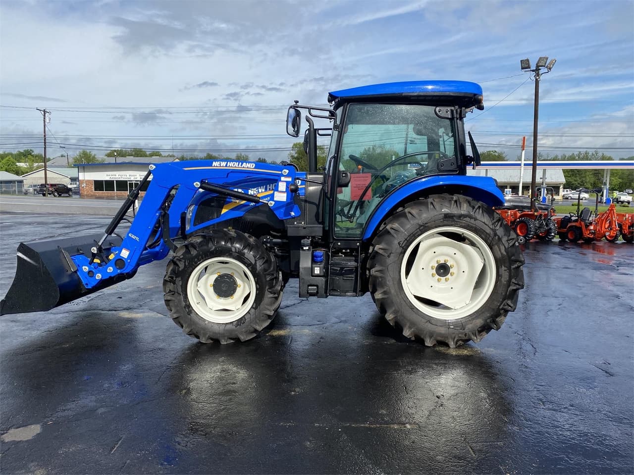 New Holland Workmaster 105