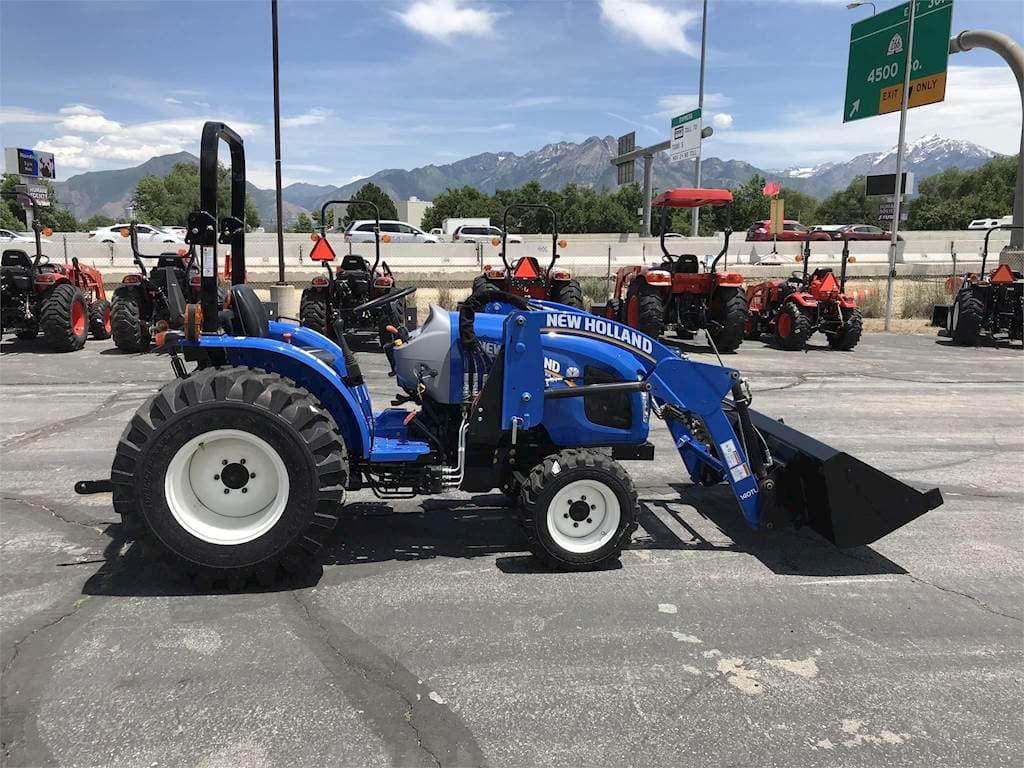 New Holland Workmaster 35
