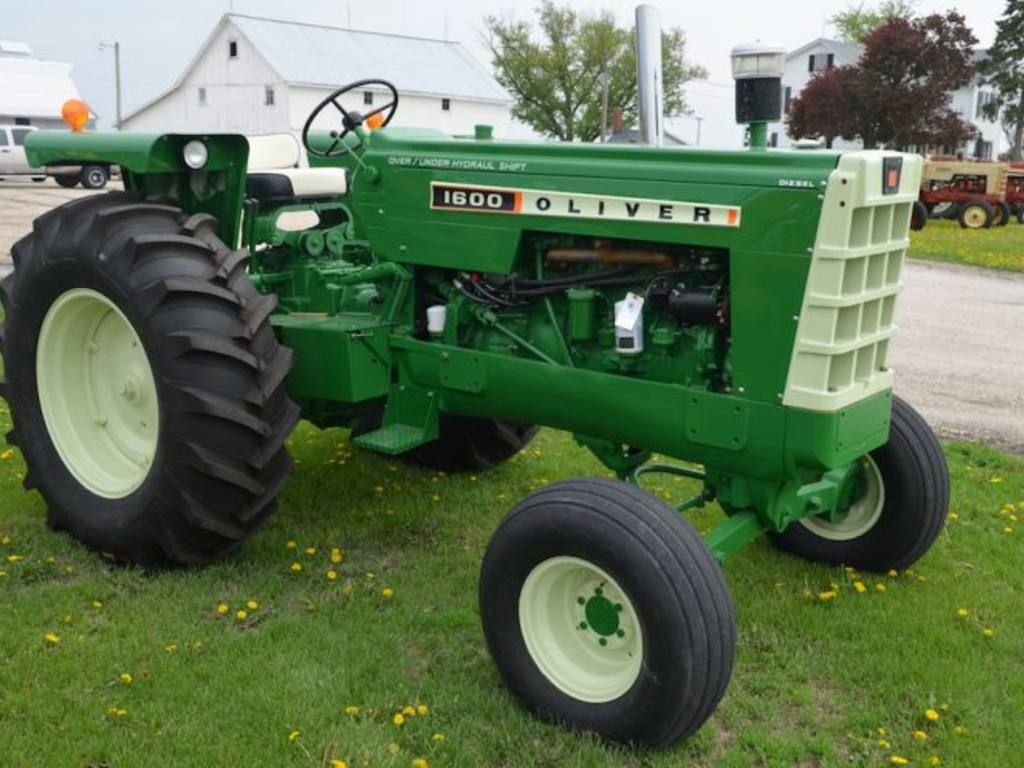Oliver 1600 Series A