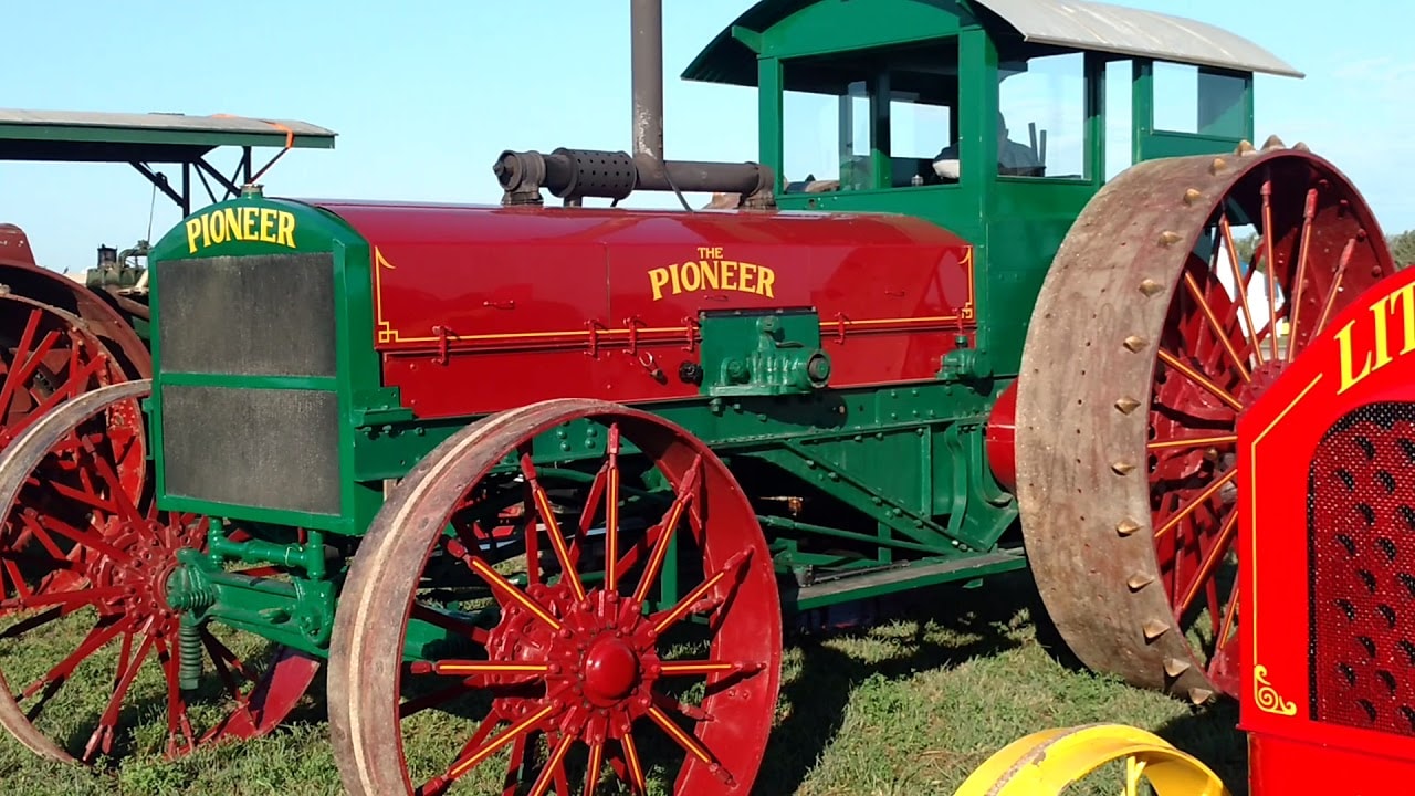 Pioneer Tractor Junior