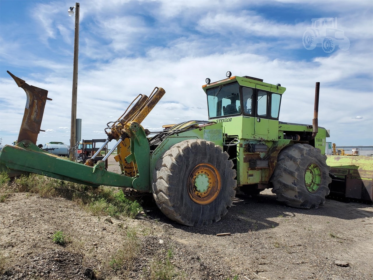 Steiger Tiger III ST-450