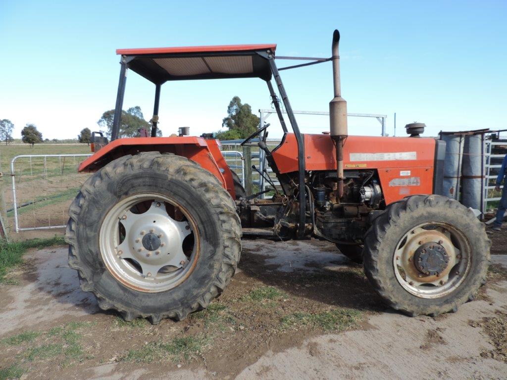 Ursus 4502