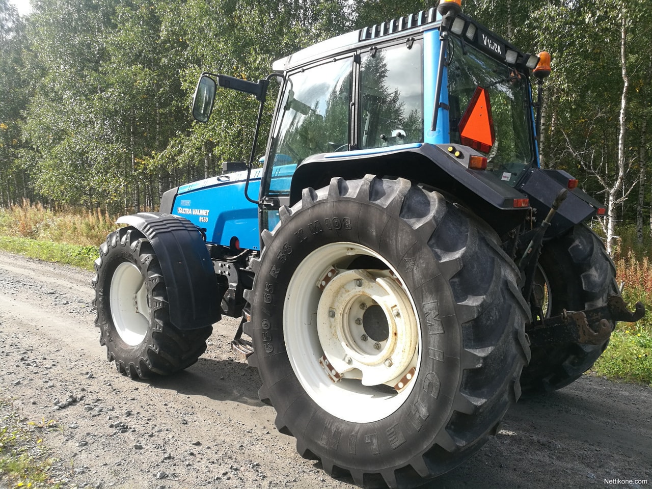 Valtra 8150Hi