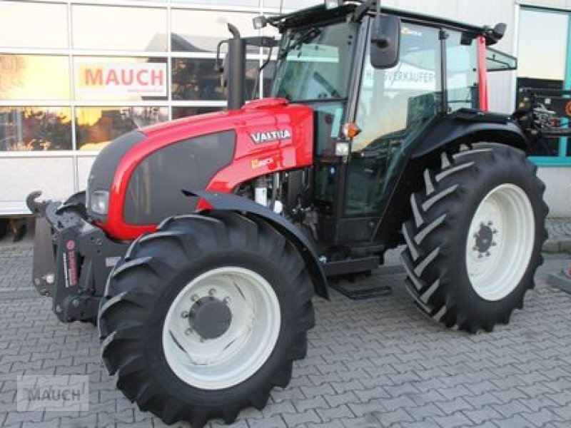 Valtra A72