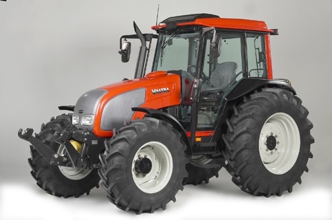 Valtra A82